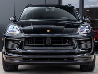 2026 Porsche Macan Macan S