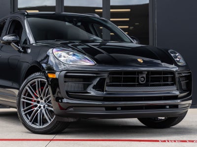 2026 Porsche Macan Macan S