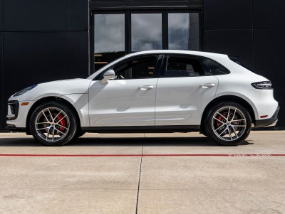 2026 Porsche Macan Macan S