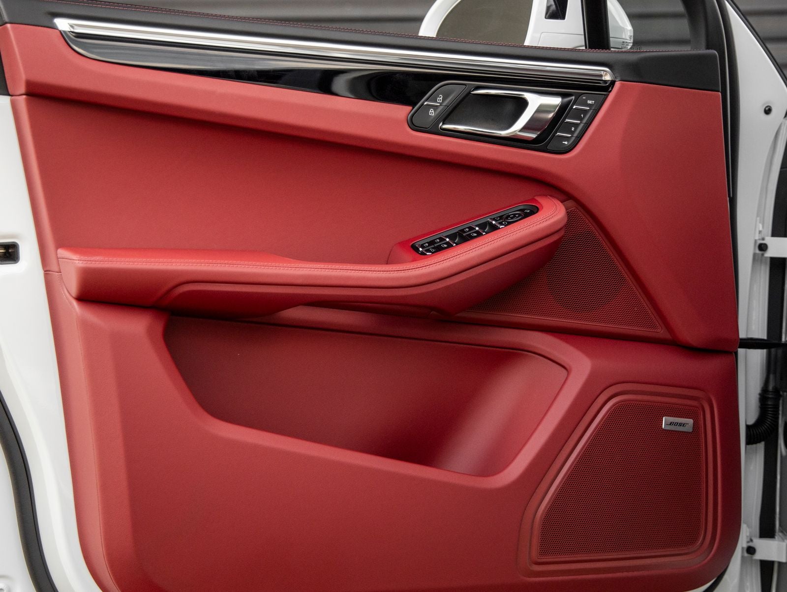 2026 Porsche Macan Macan S