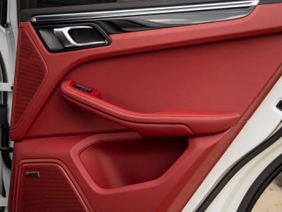 2026 Porsche Macan Macan S