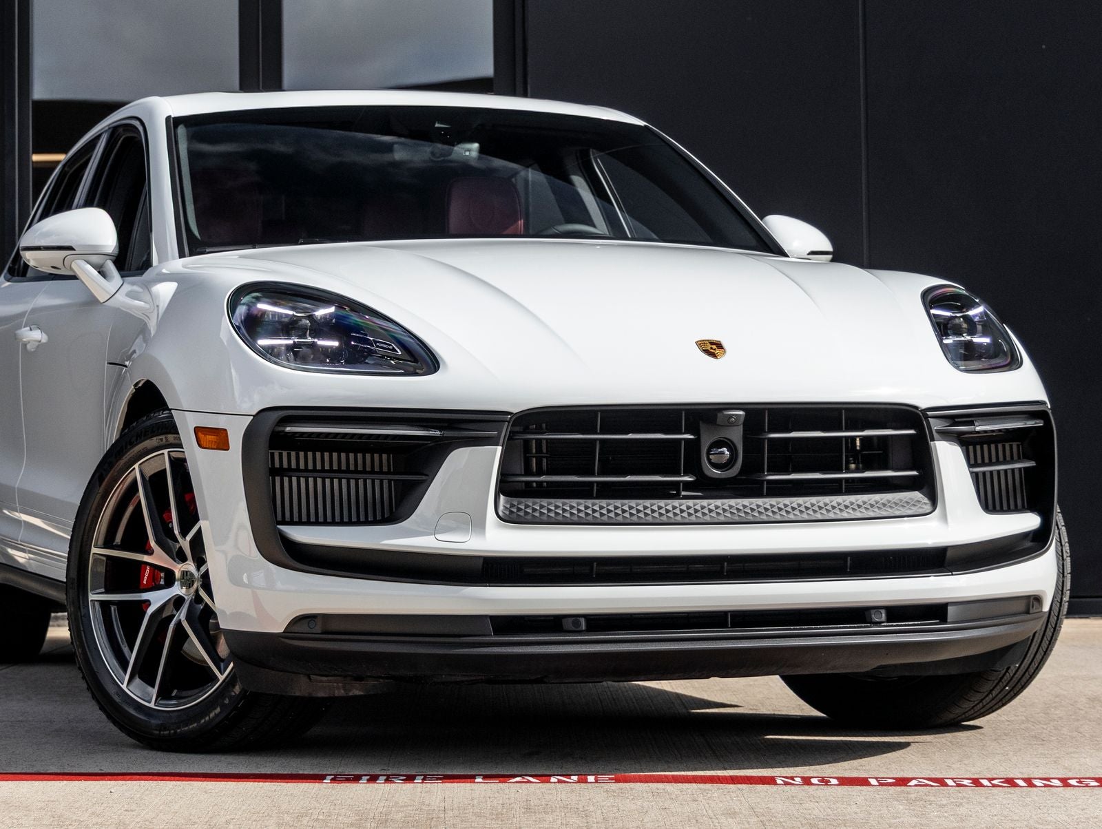 2026 Porsche Macan Macan S