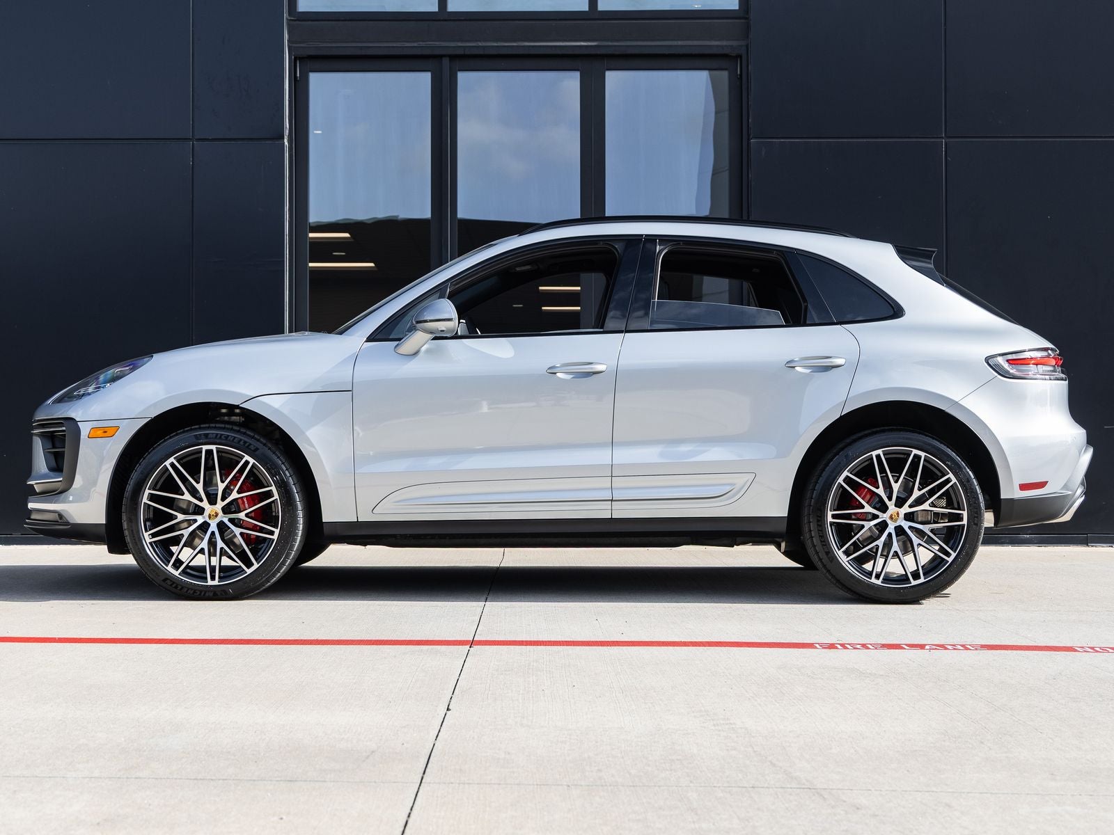 2026 Porsche Macan Macan S