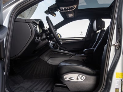 2026 Porsche Macan Macan S
