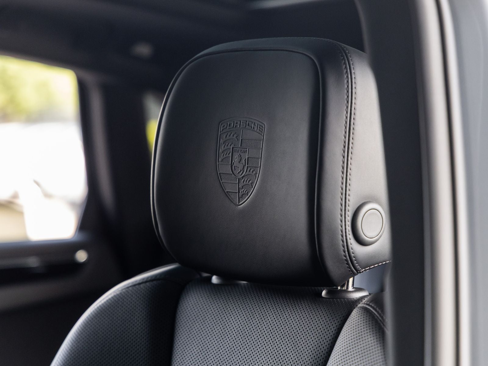 2026 Porsche Macan Macan S