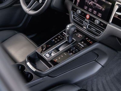2026 Porsche Macan Macan S