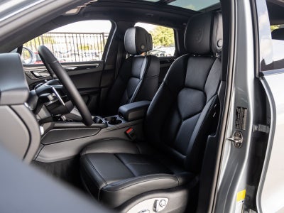 2026 Porsche Macan Macan S