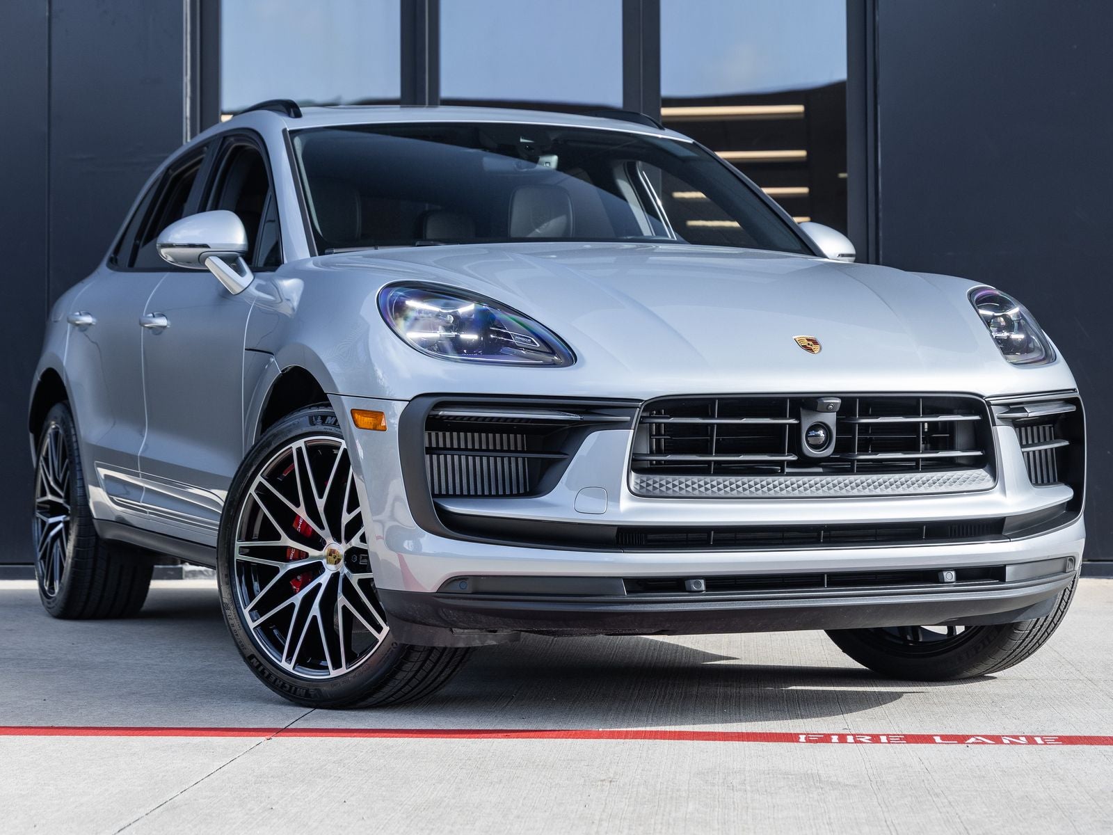 2026 Porsche Macan Macan S