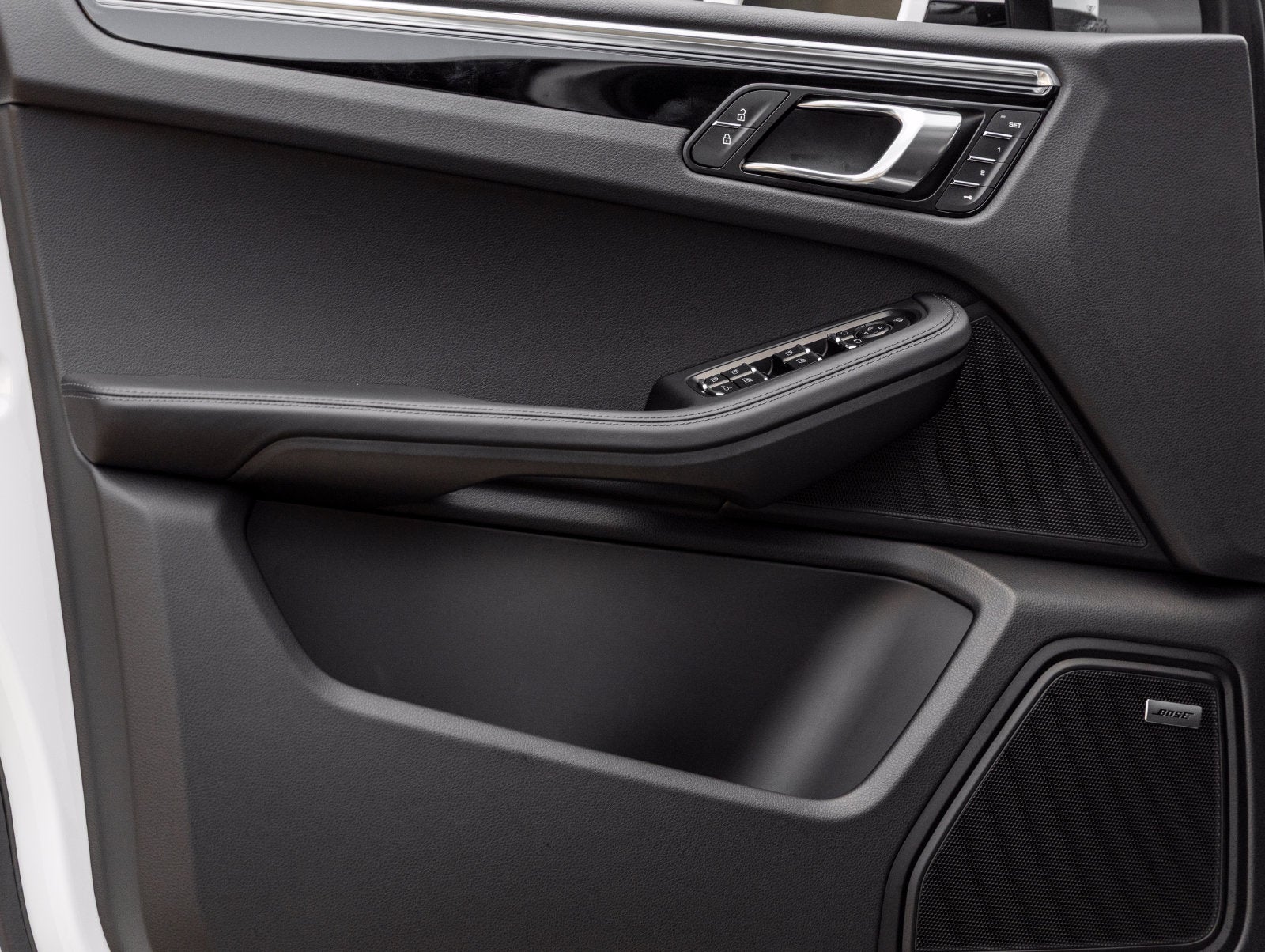 2026 Porsche Macan Macan S