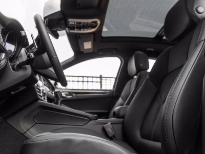 2026 Porsche Macan Macan S