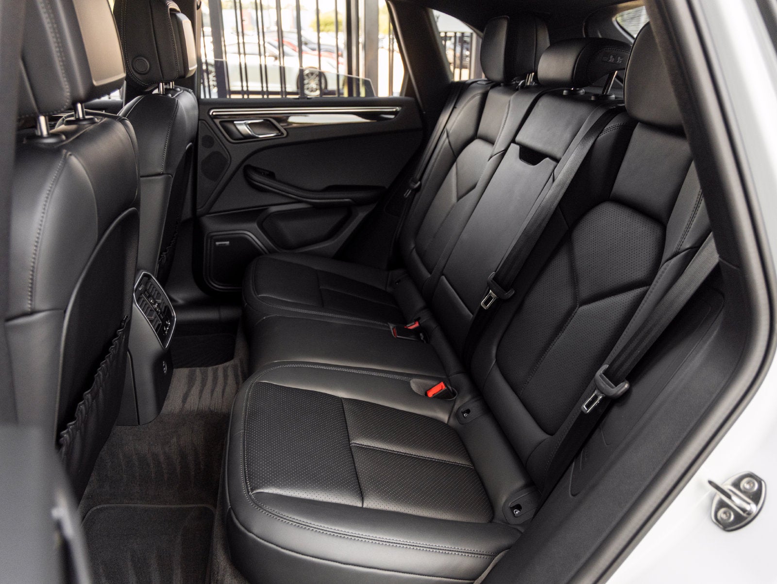 2026 Porsche Macan Macan S
