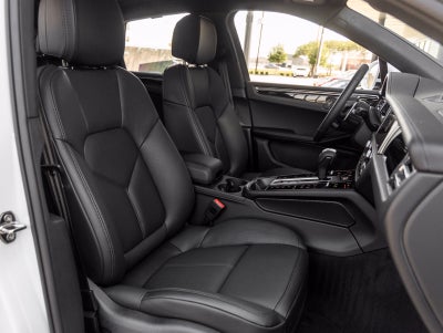 2026 Porsche Macan Macan S