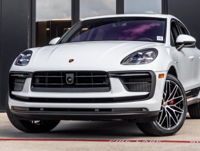 2026 Porsche Macan Macan S