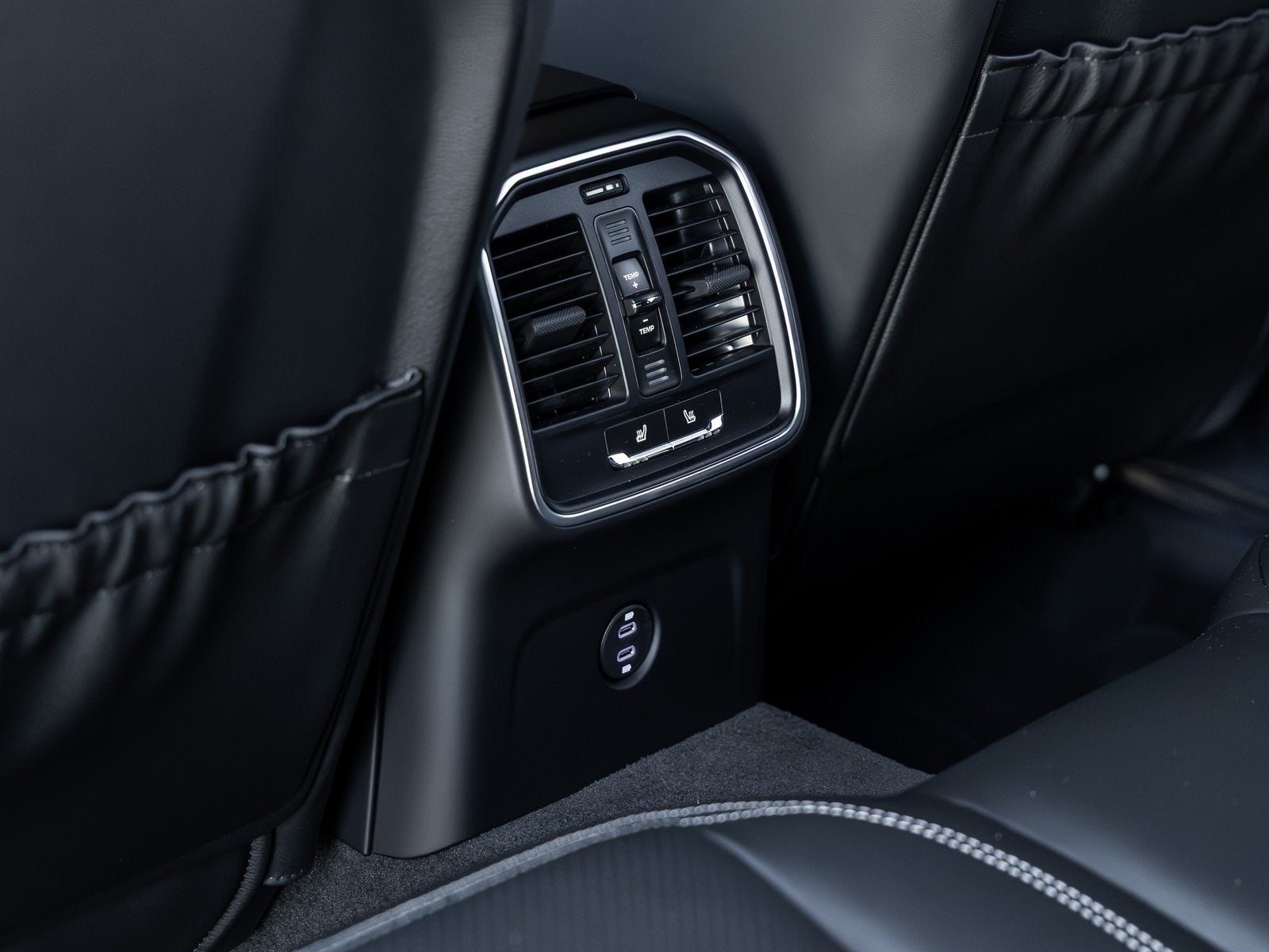 2026 Porsche Macan Macan S