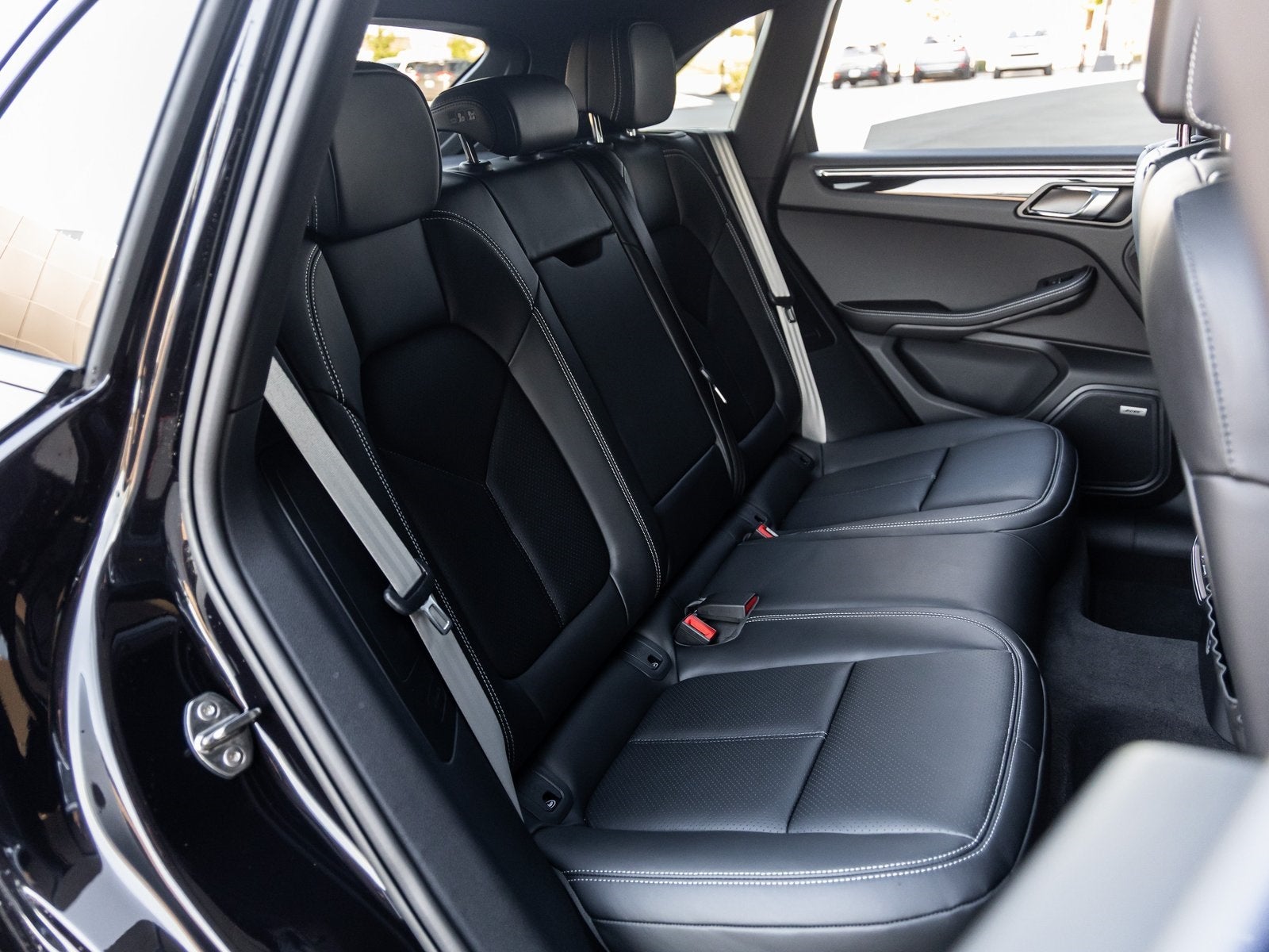 2026 Porsche Macan Macan S