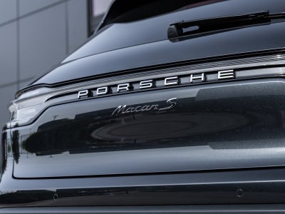 2026 Porsche Macan Macan S