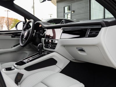 2026 Porsche Macan Macan S