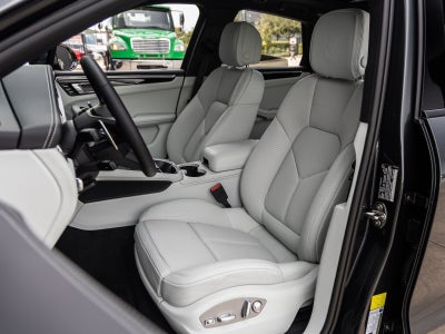 2026 Porsche Macan Macan S