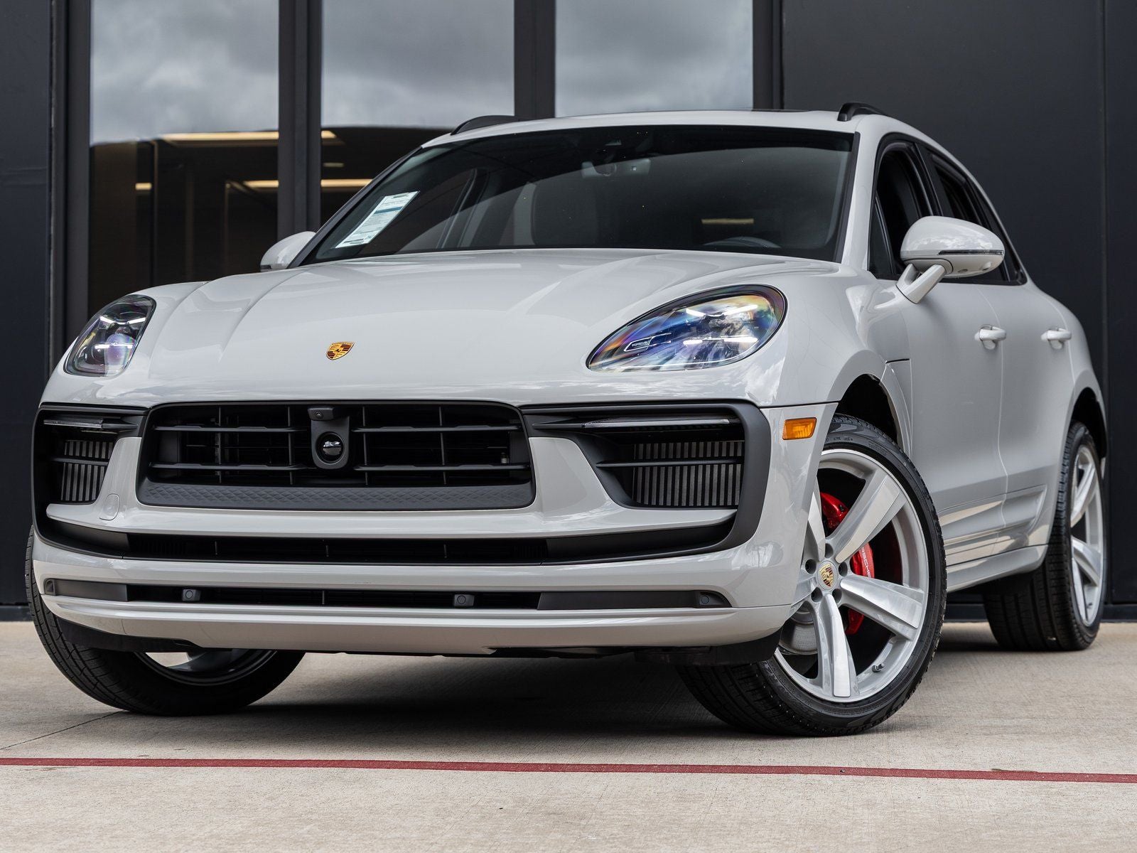 2026 Porsche Macan Macan S