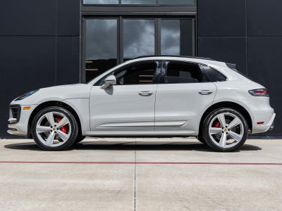2026 Porsche Macan Macan S