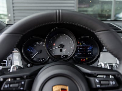 2026 Porsche Macan Macan S