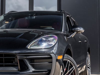 2026 Porsche Macan Macan S