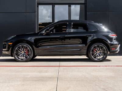 2026 Porsche Macan Macan S