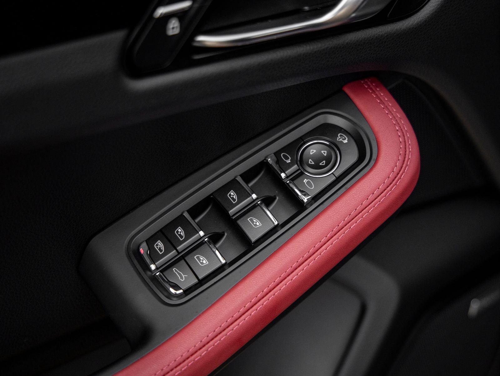 2026 Porsche Macan Macan S