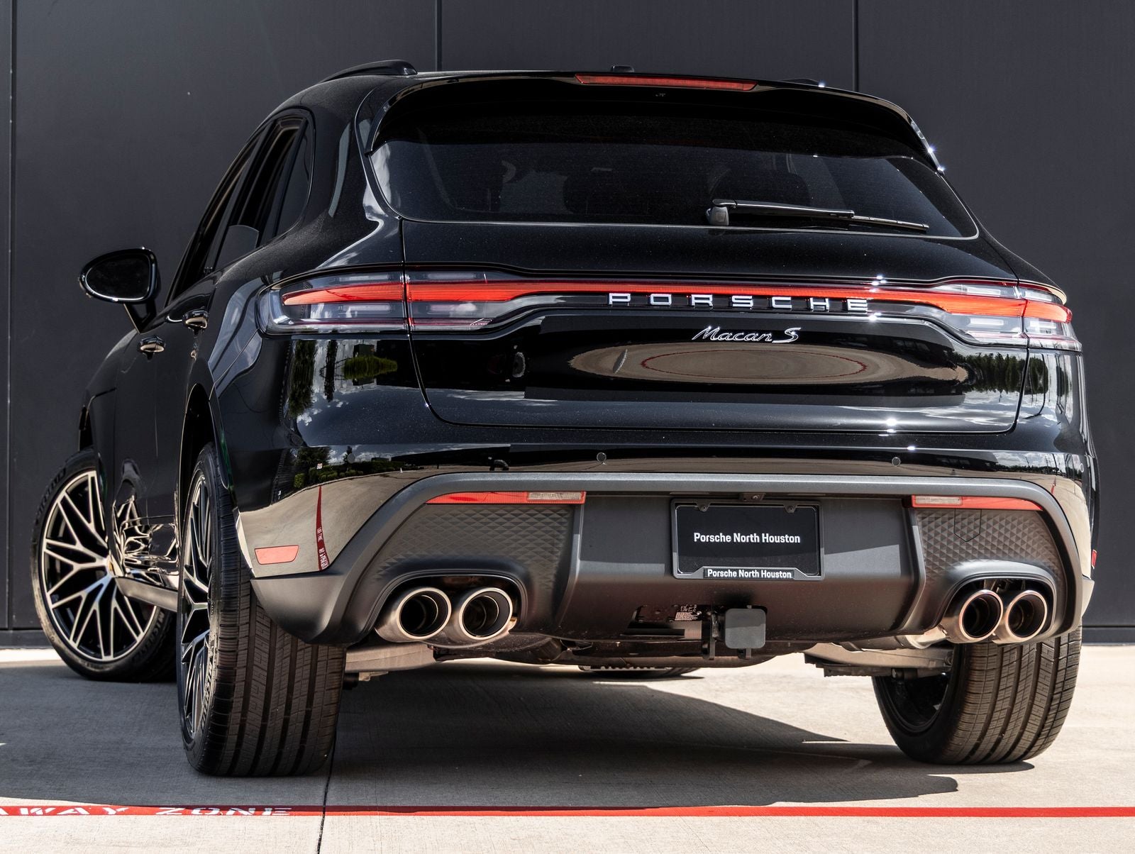 2026 Porsche Macan Macan S