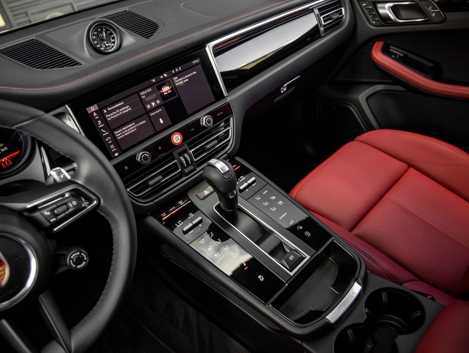 2026 Porsche Macan Macan S