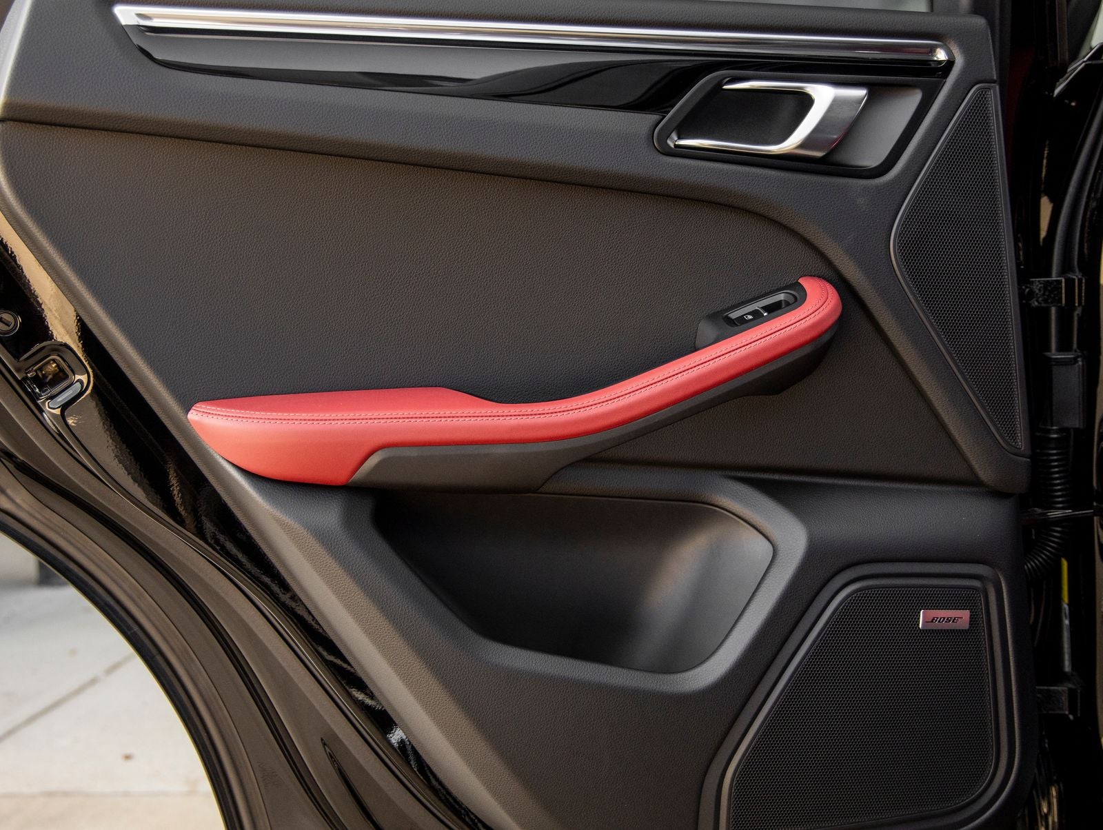 2026 Porsche Macan Macan S