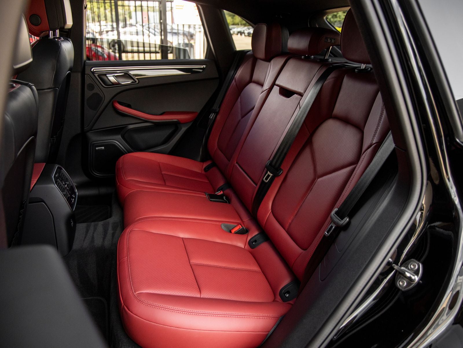 2026 Porsche Macan Macan S
