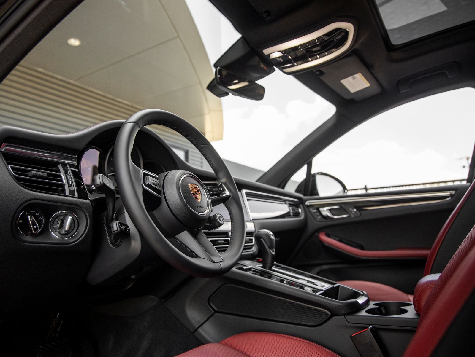 2026 Porsche Macan Macan S