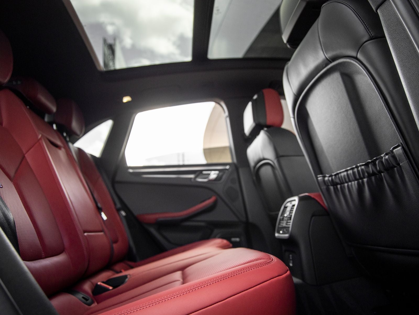 2026 Porsche Macan Macan S