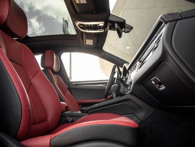 2026 Porsche Macan Macan S