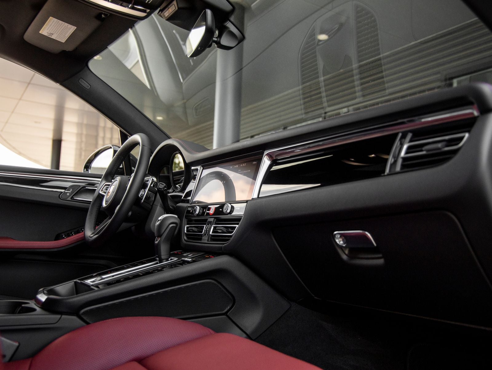 2026 Porsche Macan Macan S