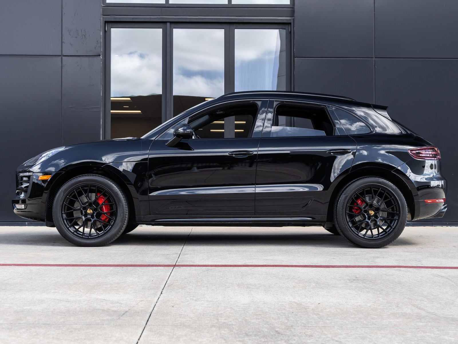 2018 Porsche Macan Macan GTS