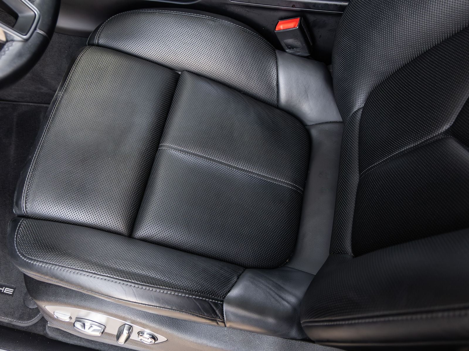 2018 Porsche Macan Macan GTS