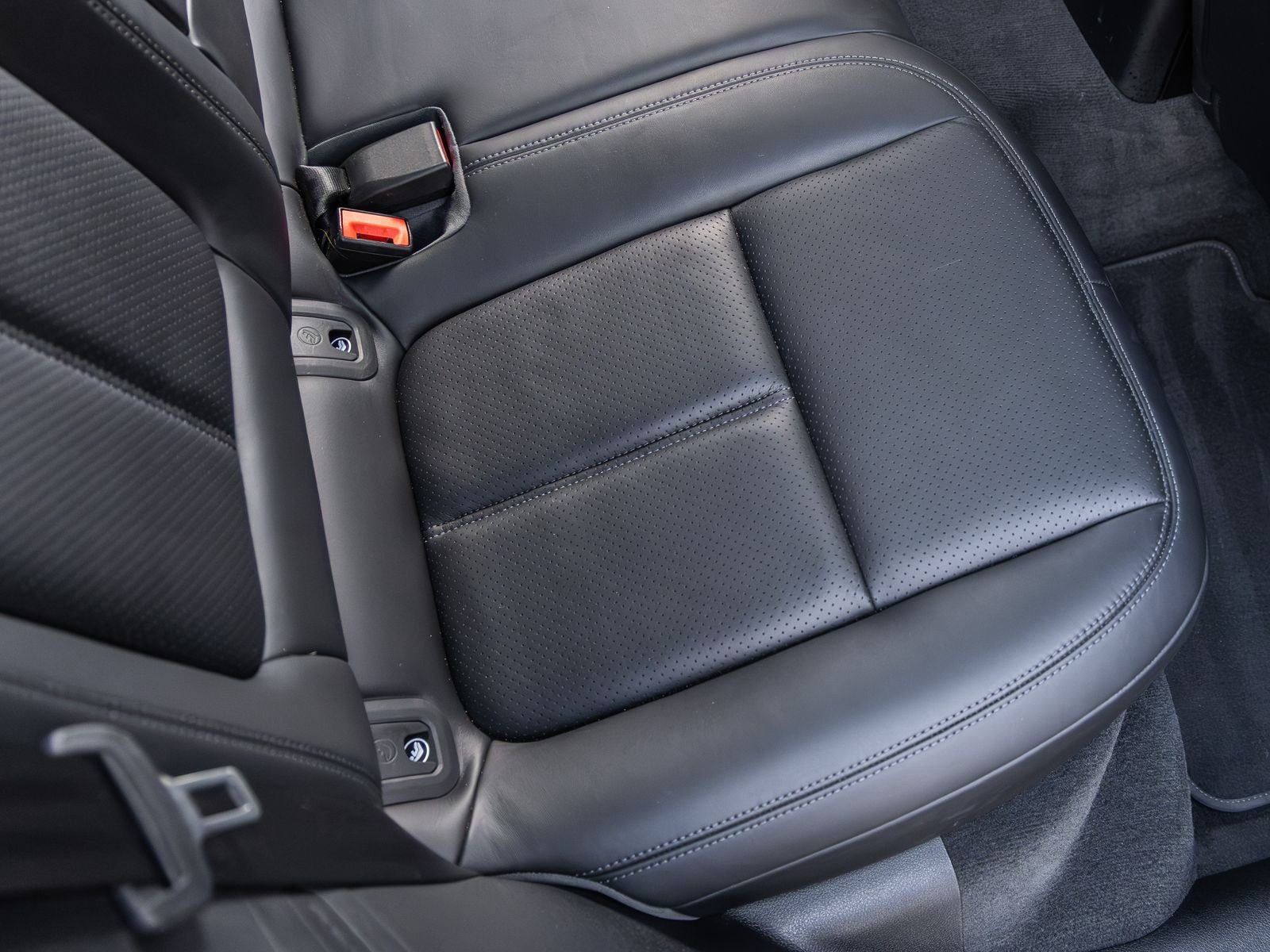 2018 Porsche Macan Macan GTS