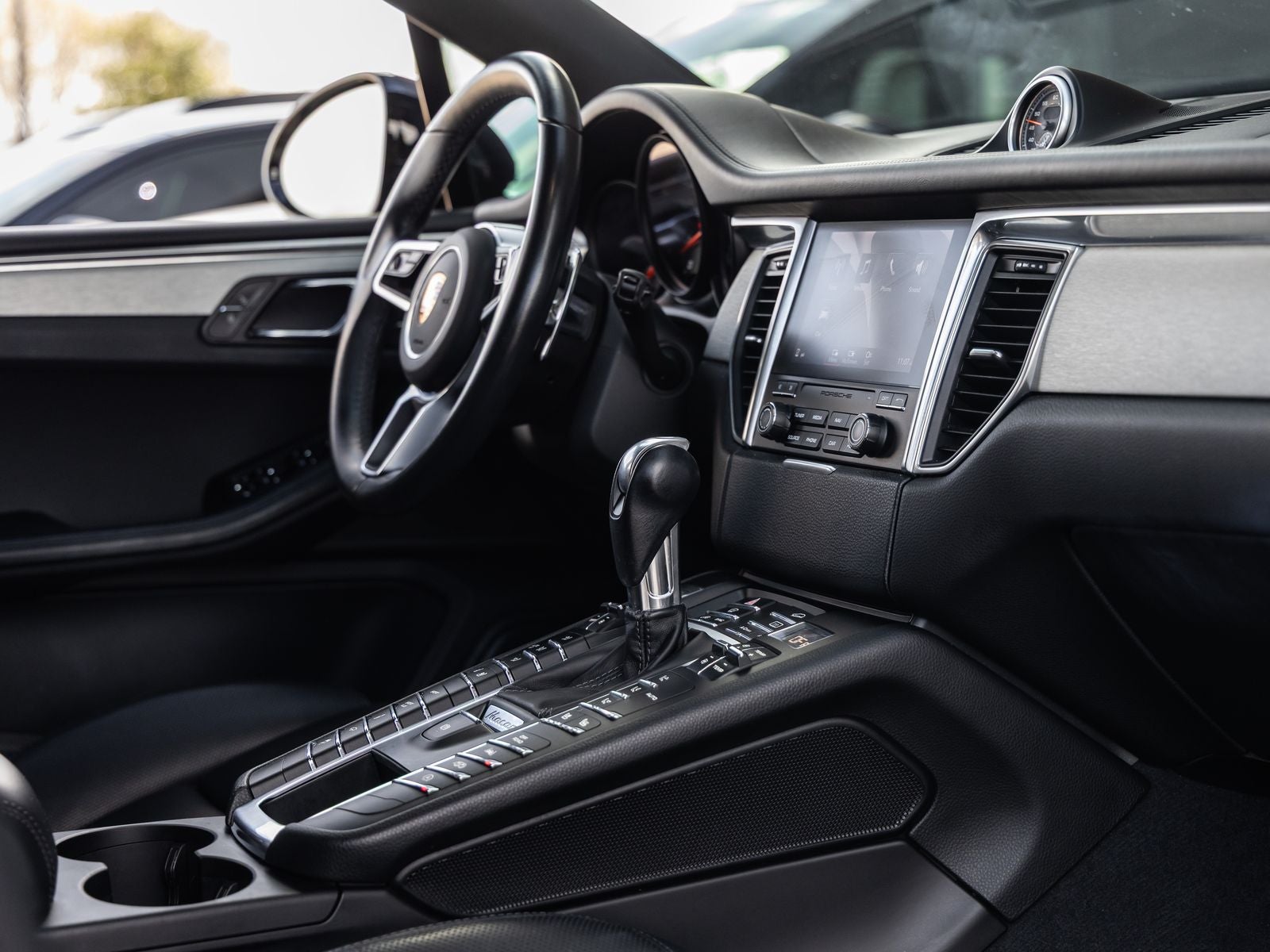 2018 Porsche Macan Macan GTS