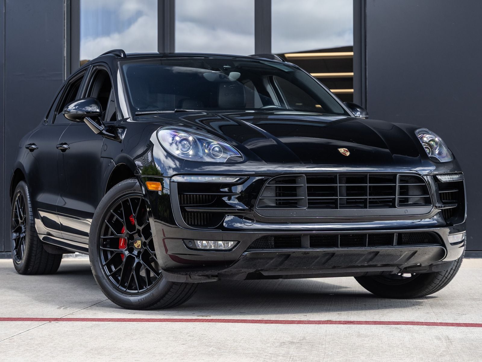 2018 Porsche Macan Macan GTS