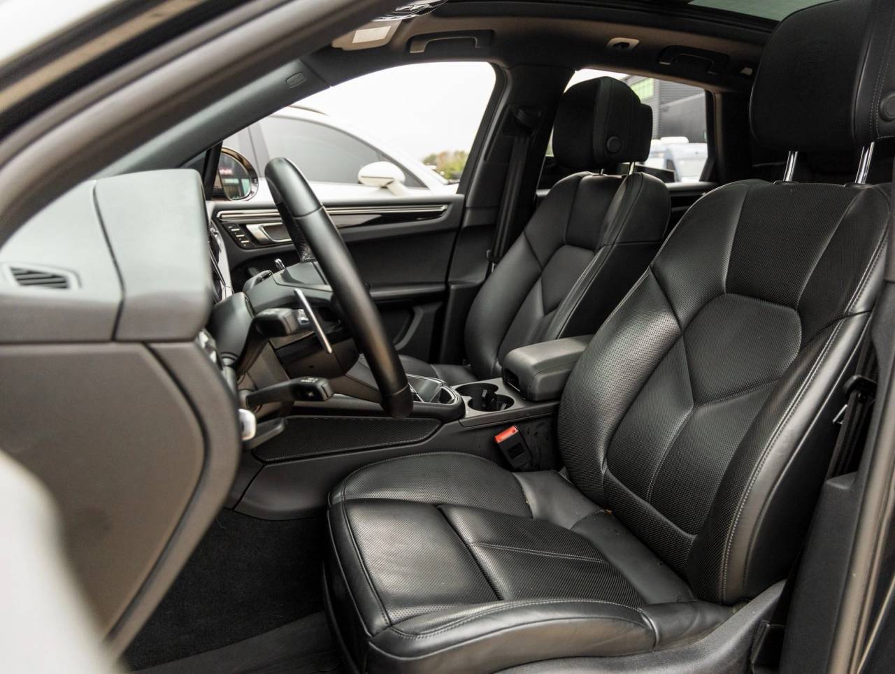 2024 Porsche Macan Macan S (MY24)