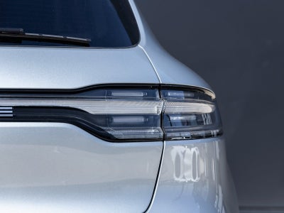 2025 Porsche Macan S