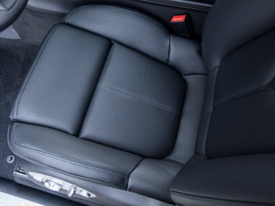 2025 Porsche Macan S