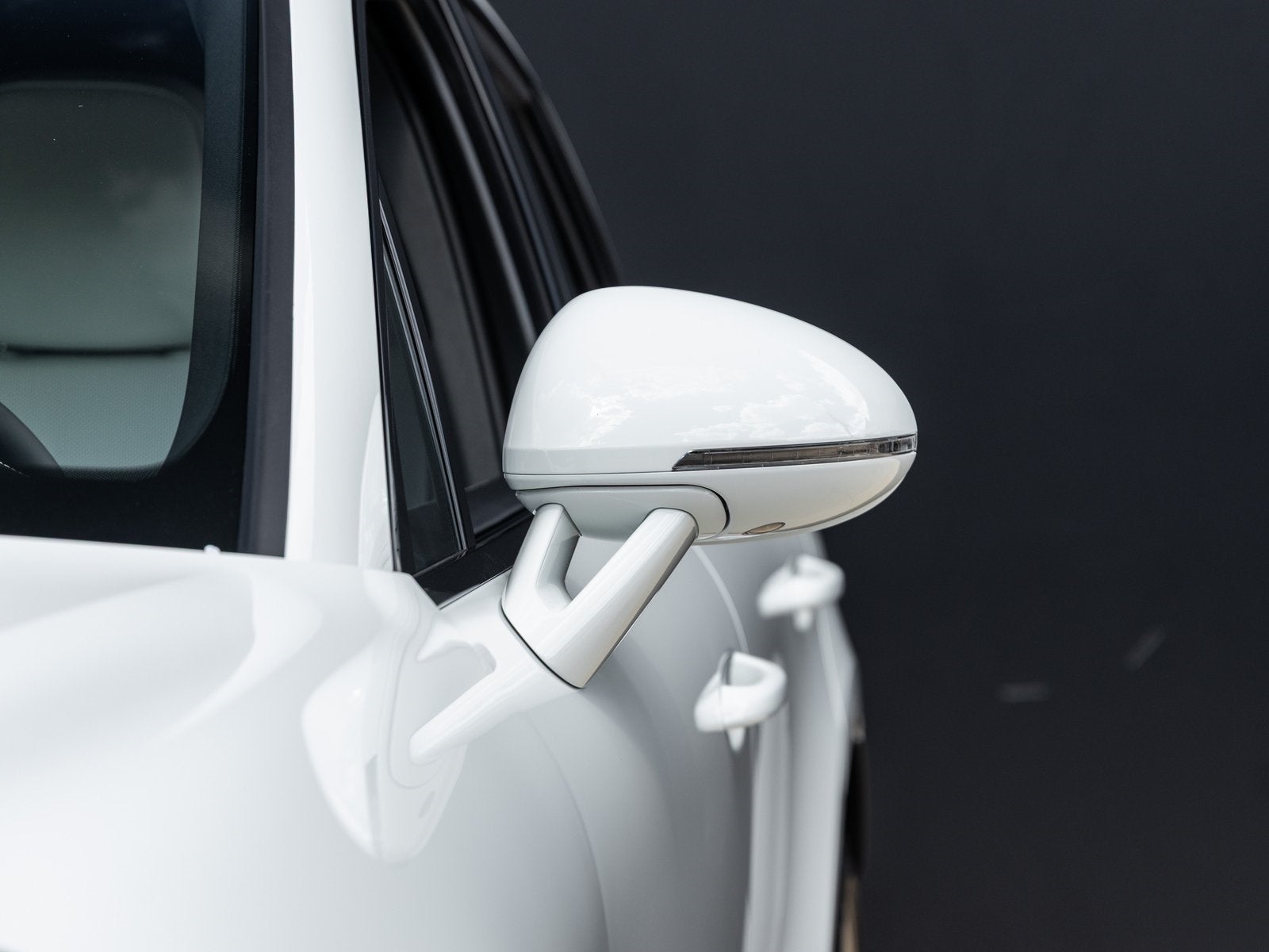 2026 Porsche Macan Macan S