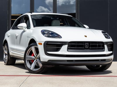 2026 Porsche Macan Macan S