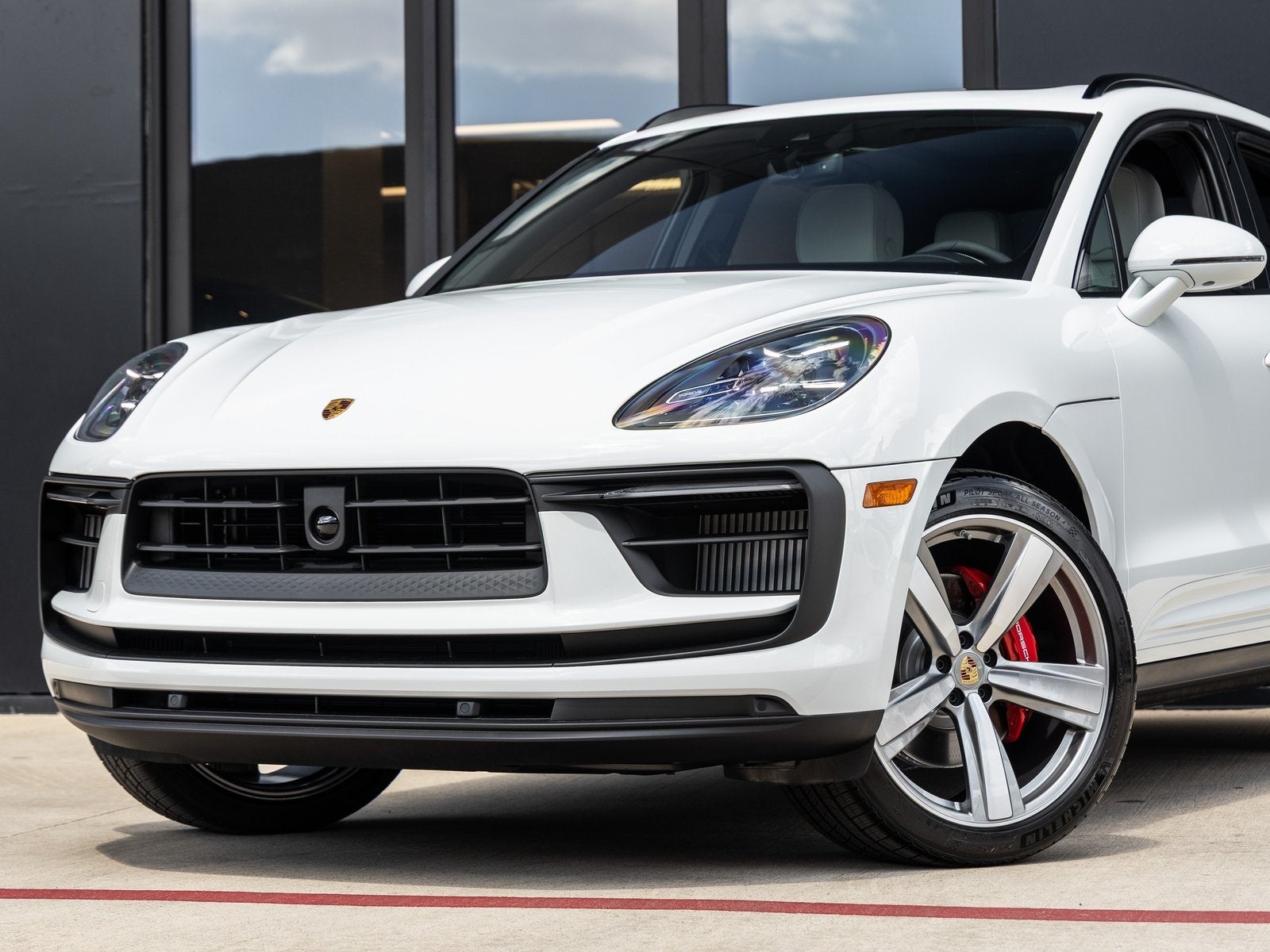 2026 Porsche Macan Macan S
