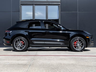 2026 Porsche Macan Macan S