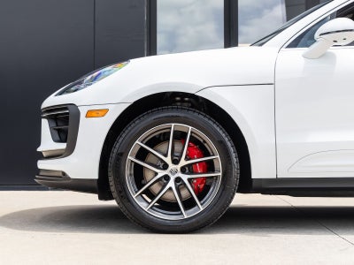2026 Porsche Macan Macan S