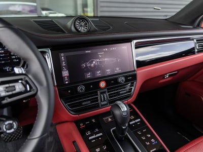 2026 Porsche Macan Macan S